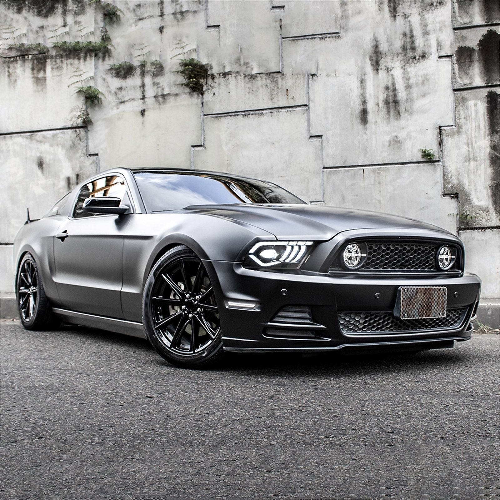 VLAND LED Projector Headlights For Ford Mustang 2010-2014 [SAE. DOT.] - Image 9