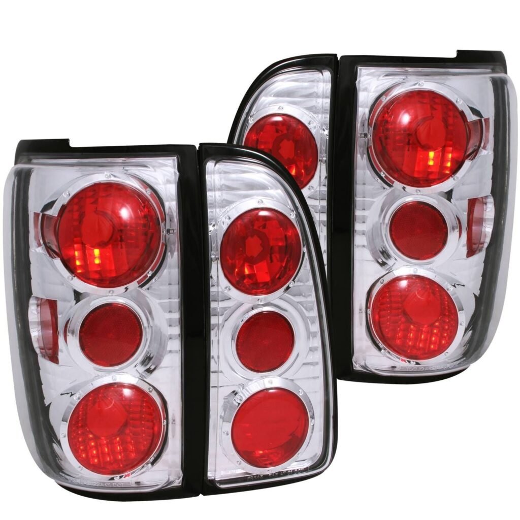 Lincoln Navigator 98-02 Tail Lights Chrome
