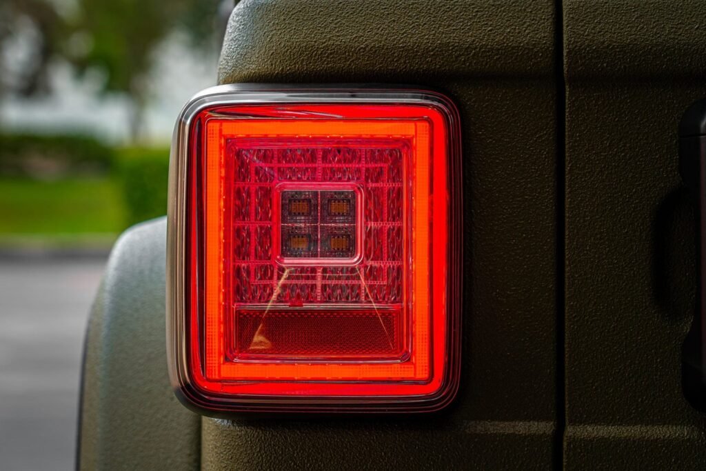 Jeep JL Wrangler 18-21 Tail Lights OLED Clear