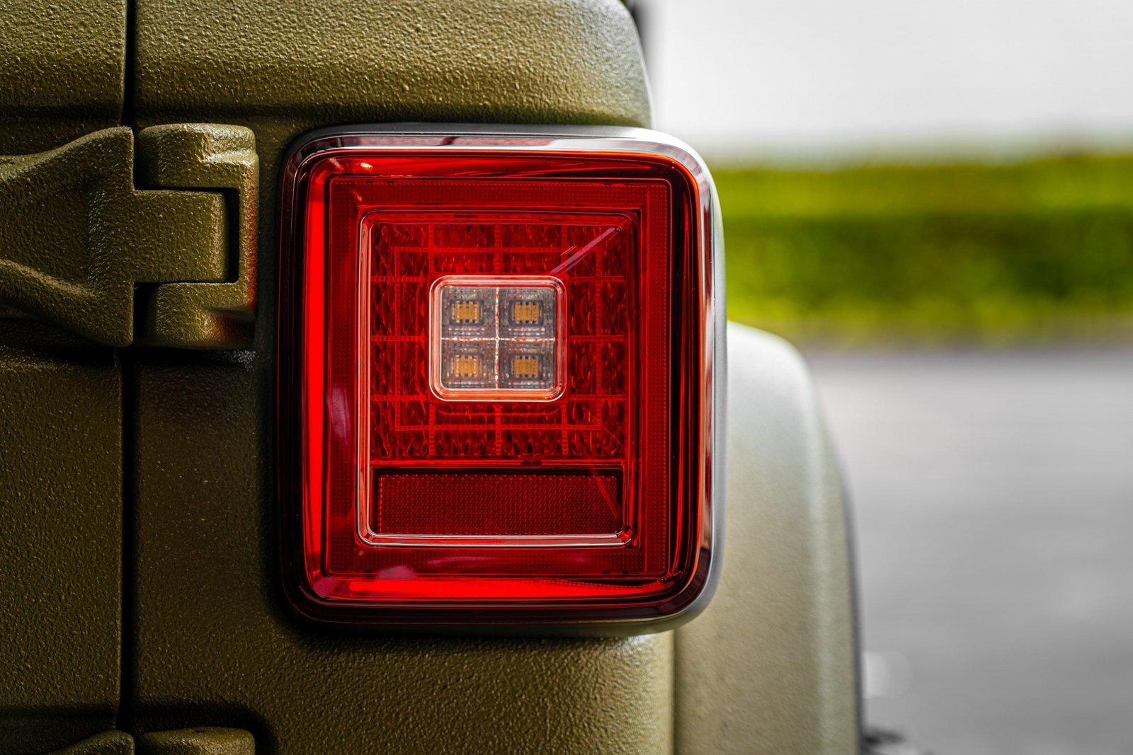 Jeep JL Wrangler 18-21 Tail Lights OLED Red - Image 4