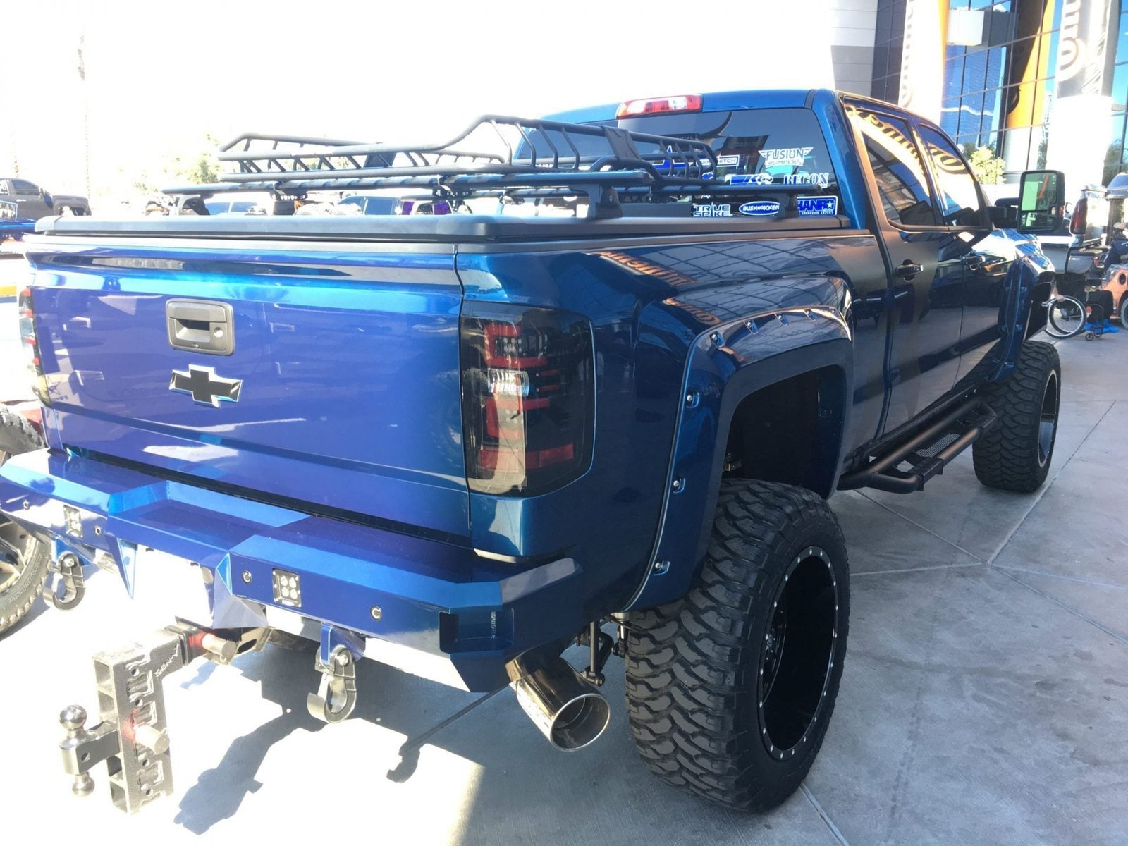 Chevy Silverado 1500 14-18 & 2500/3500 14-19 Tail Lights OLED in Clear - Image 4