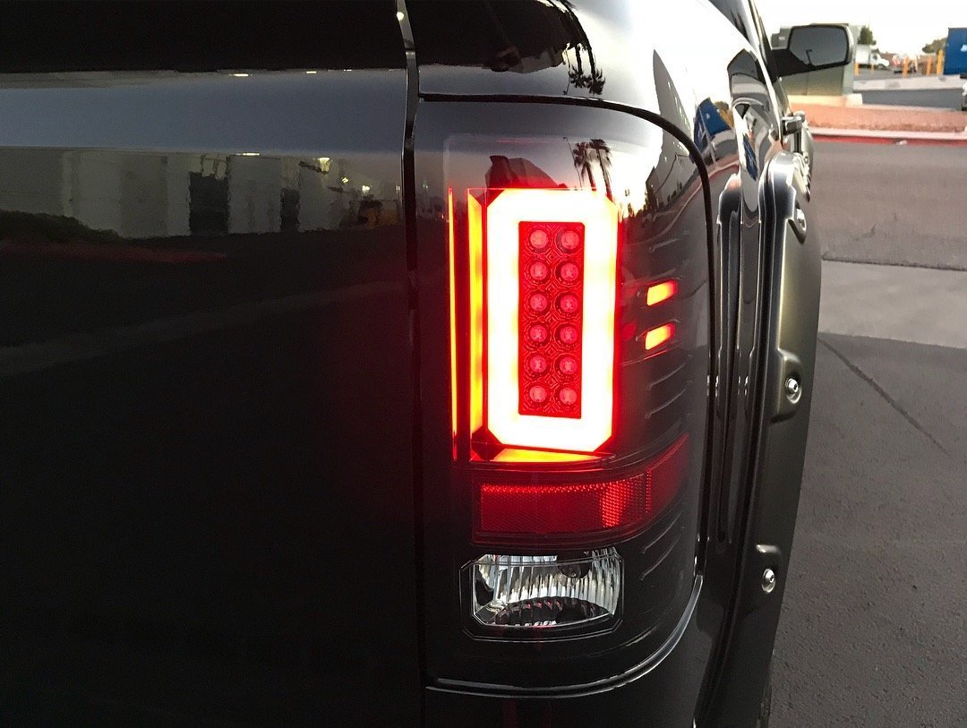 GMC Sierra 1500 14-18 & 2500/3500 14-19 (Fits 3rd Gen) Tail Lights OLED Smoked - Image 9