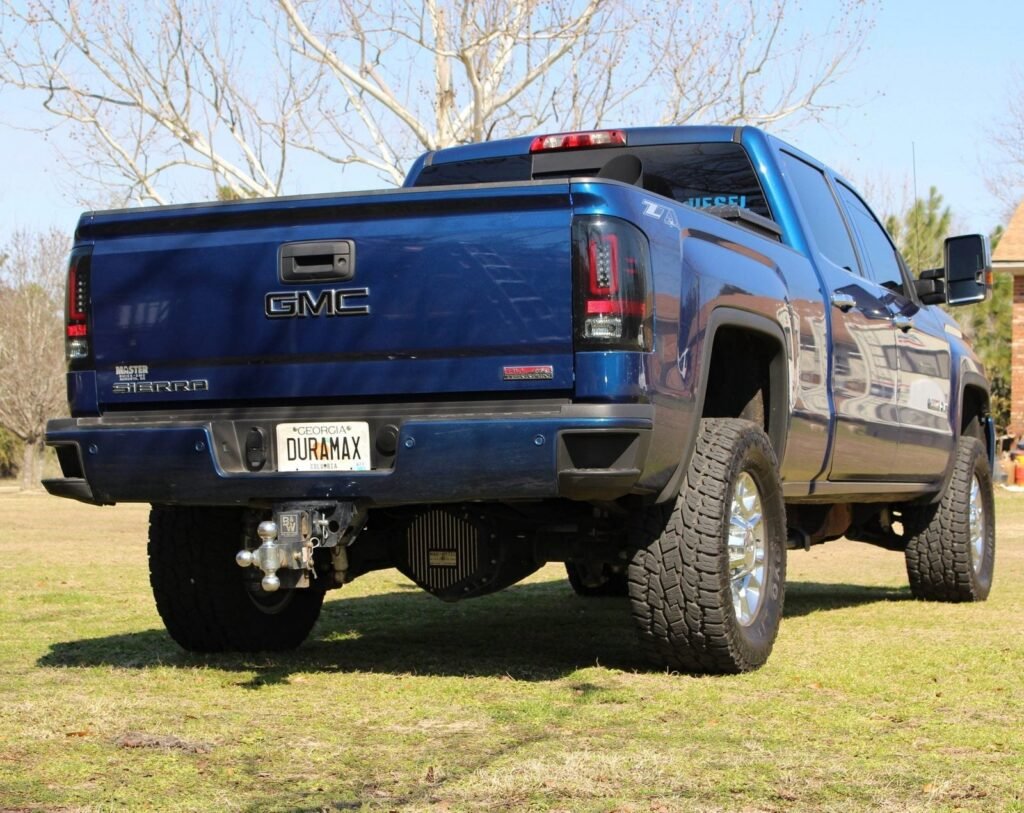 GMC Sierra 1500 14-18 & 2500/3500 14-19 (Fits 3rd Gen) Tail Lights OLED Smoked