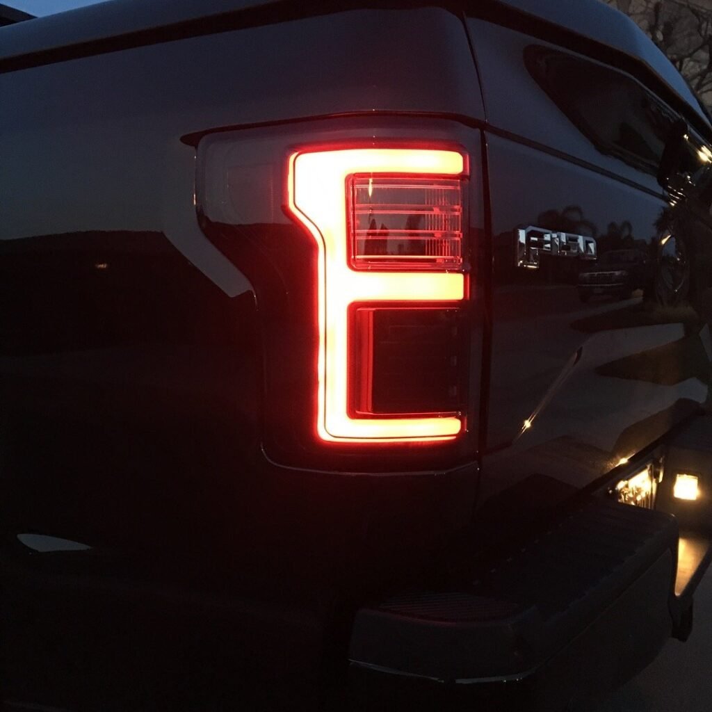 Ford F150 15-17 & Raptor 17-19 Tail Lights OLED in Smoked