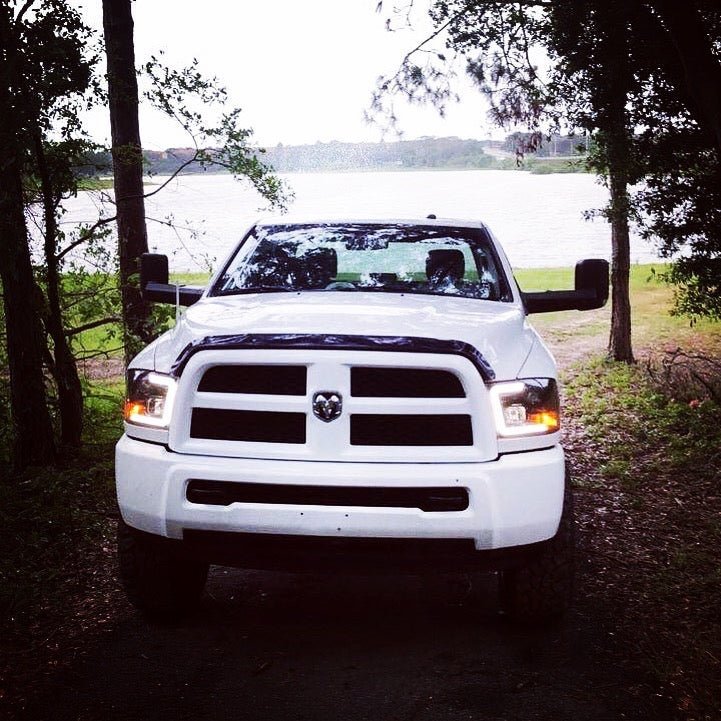 Dodge RAM 1500 09-19 & 2500/3500 10-18 Projector Headlights Smoked/Black