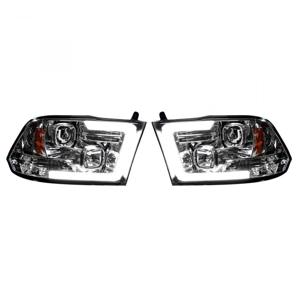 Dodge RAM 1500 09-19 & 2500/3500 10-18 Projector Headlights Clear/Chrome