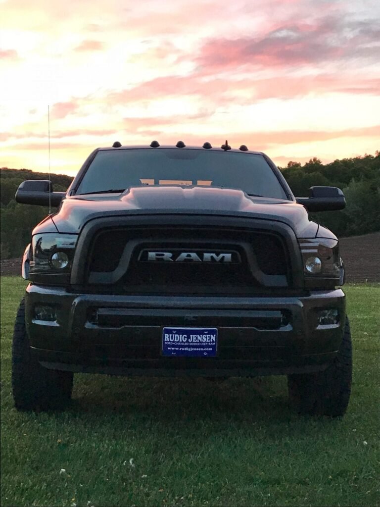 Dodge RAM 1500 14-19 & 2500/3500 15-18 Projector Headlights Smoked/Black