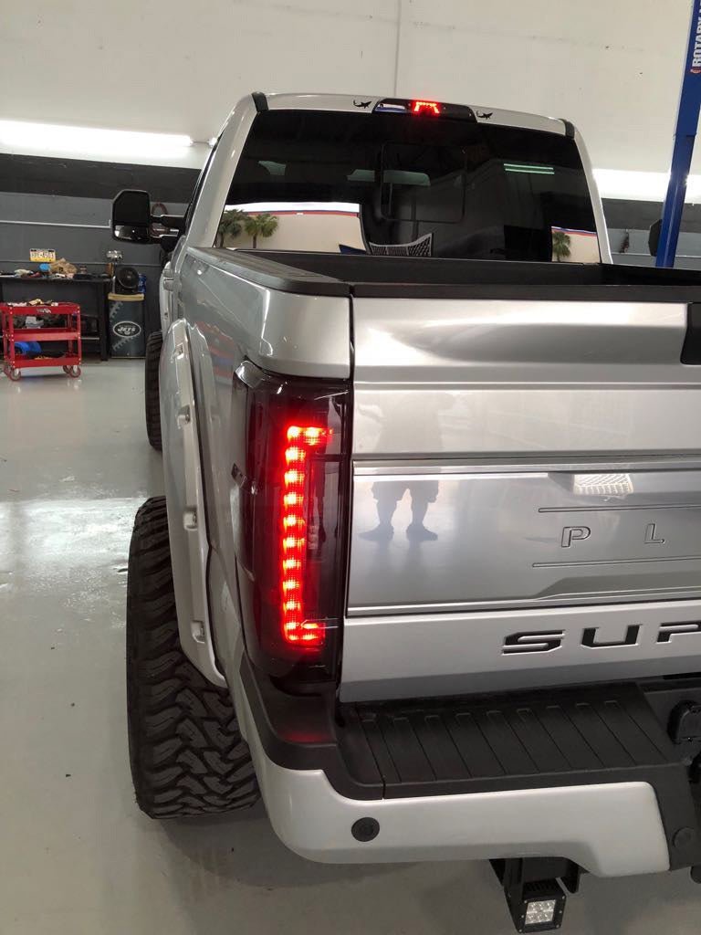 Ford Super Duty F250/350/450/550 17-19 Tail Lights OLED in Smoked