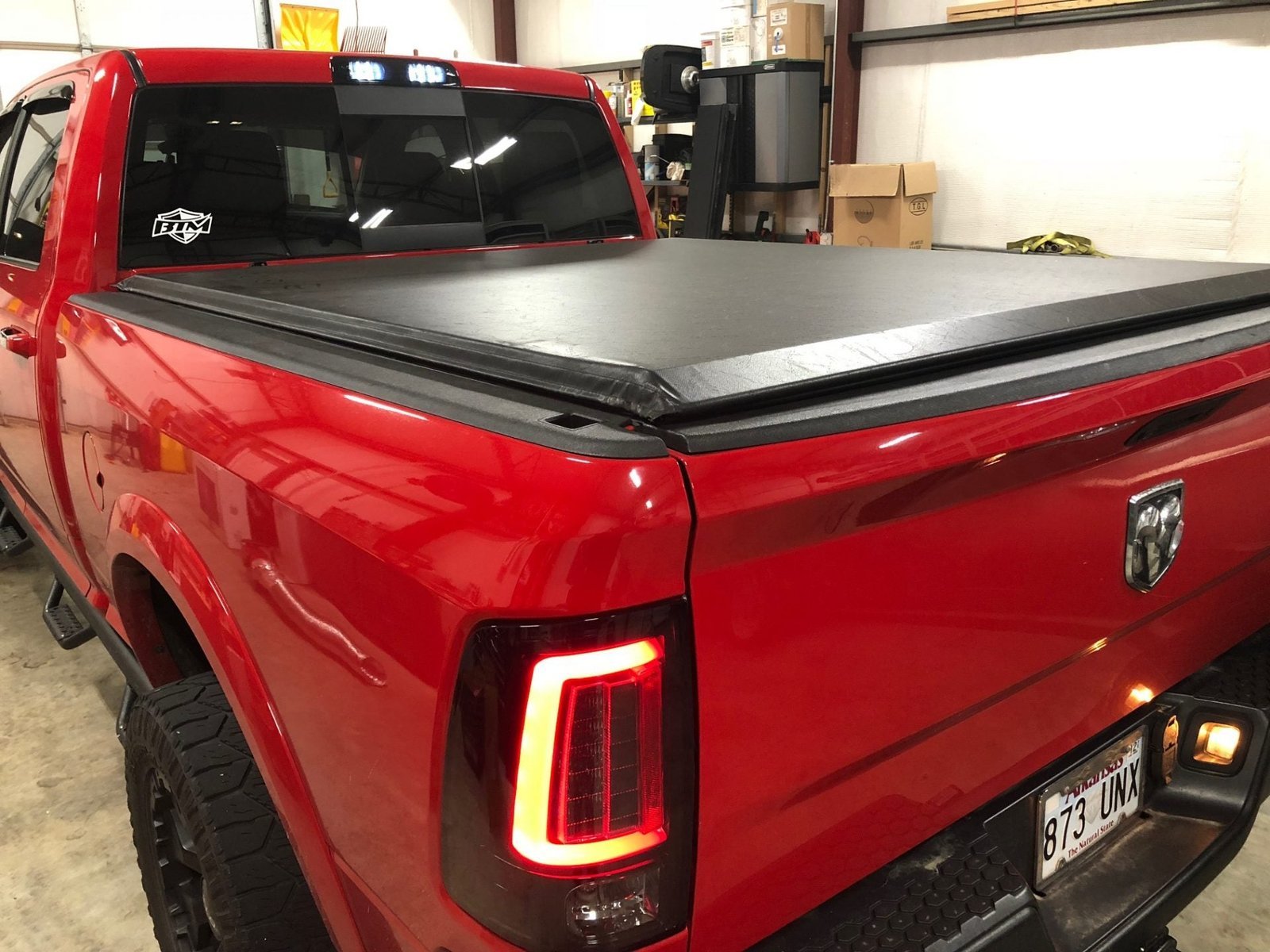 Dodge RAM 1500 09-18 & 2500/3500 10-18 Tail Lights OLED in Red - Image 7