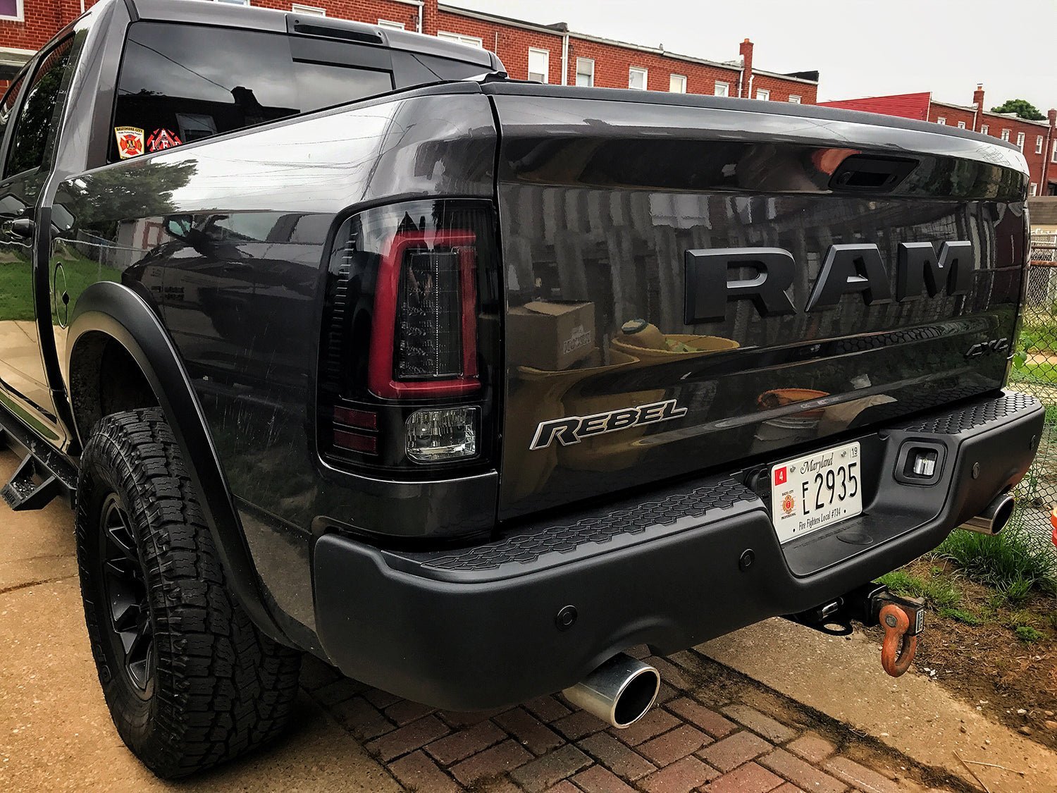 Dodge RAM 1500 09-18 & 2500/3500 10-18 OLED Tail Lights in Smoked - Image 10
