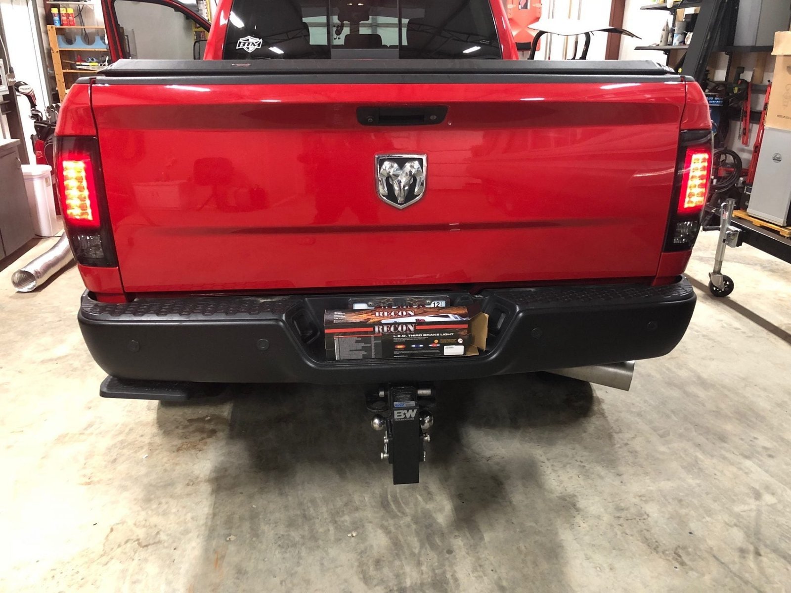 Dodge RAM 1500 09-18 & 2500/3500 10-18 OLED Tail Lights in Smoked - Image 8