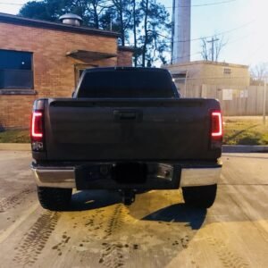 GMC Sierra 07-13 Tail Lights OLED in Clear - Image 4