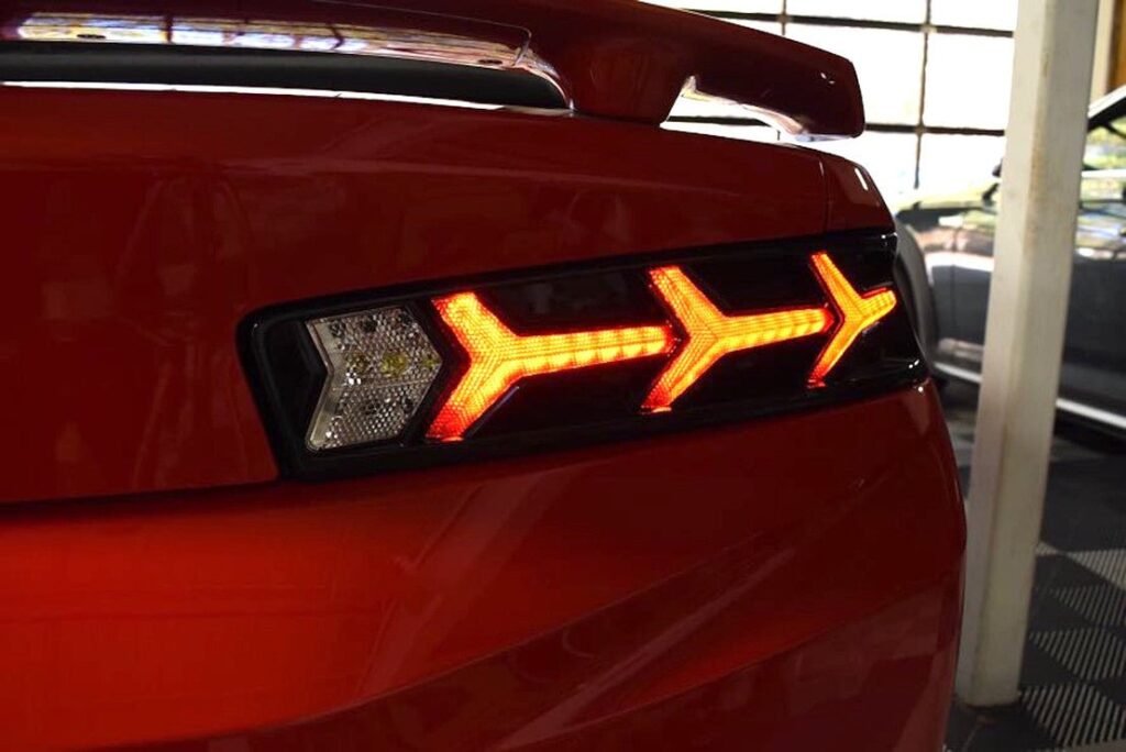 Chevrolet Camaro 16-18 Morimoto XB Led Tail Lights