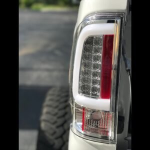 Ford F250HD/350/450/550 08-16 Super Duty Tail Lights OLED in Clear - Image 3