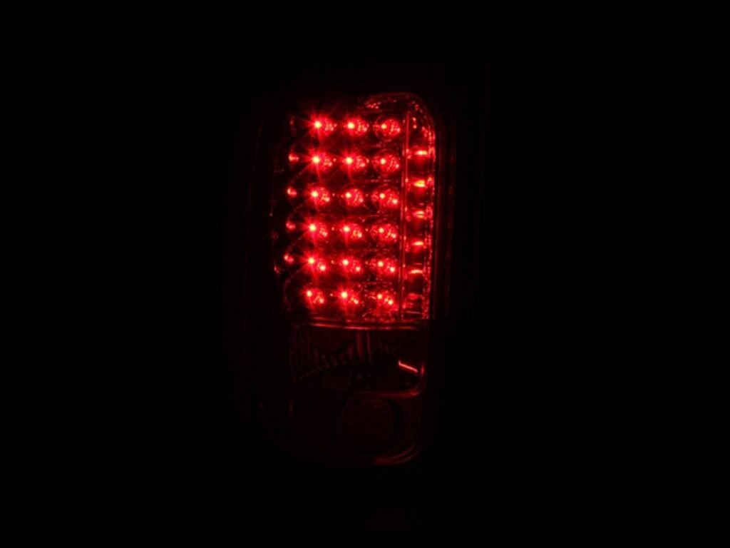 Dodge Ram 1500/2500/3500 94-01/ Ram Sport Model 94-98 LED Tail Lights Red Clear