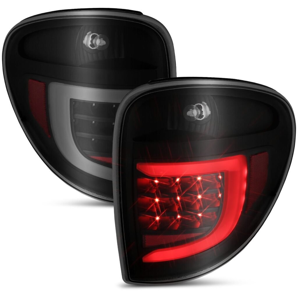 DODGE GRAND CARAVAN; CRYSLER TOWN&COUNTRY 04-07 L.E.D T.L BLACK HOUSING SMOKE LENS W/ C LIGHT BAR