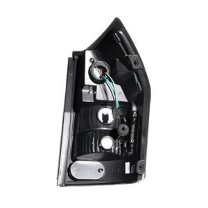 Dodge Magnum 05-08 LED Tail Lights Red Clear - Image 2