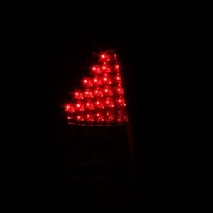 Dodge Magnum 05-08 LED Tail Lights Red Clear - Image 3