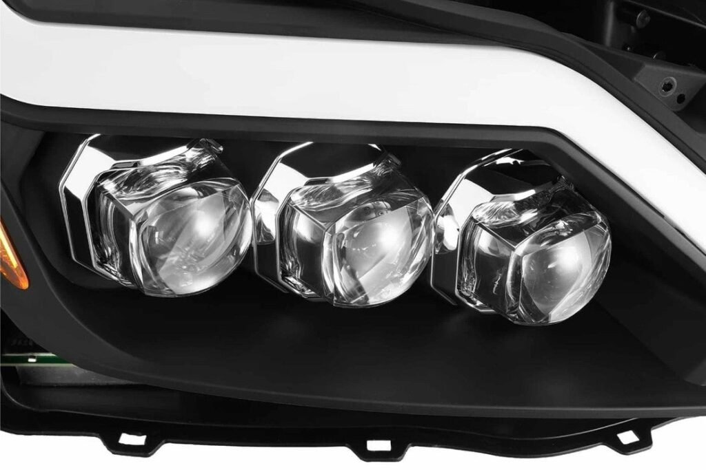 Infiniti G37/Q60 (08-15): Alpharex Nova Headlights
