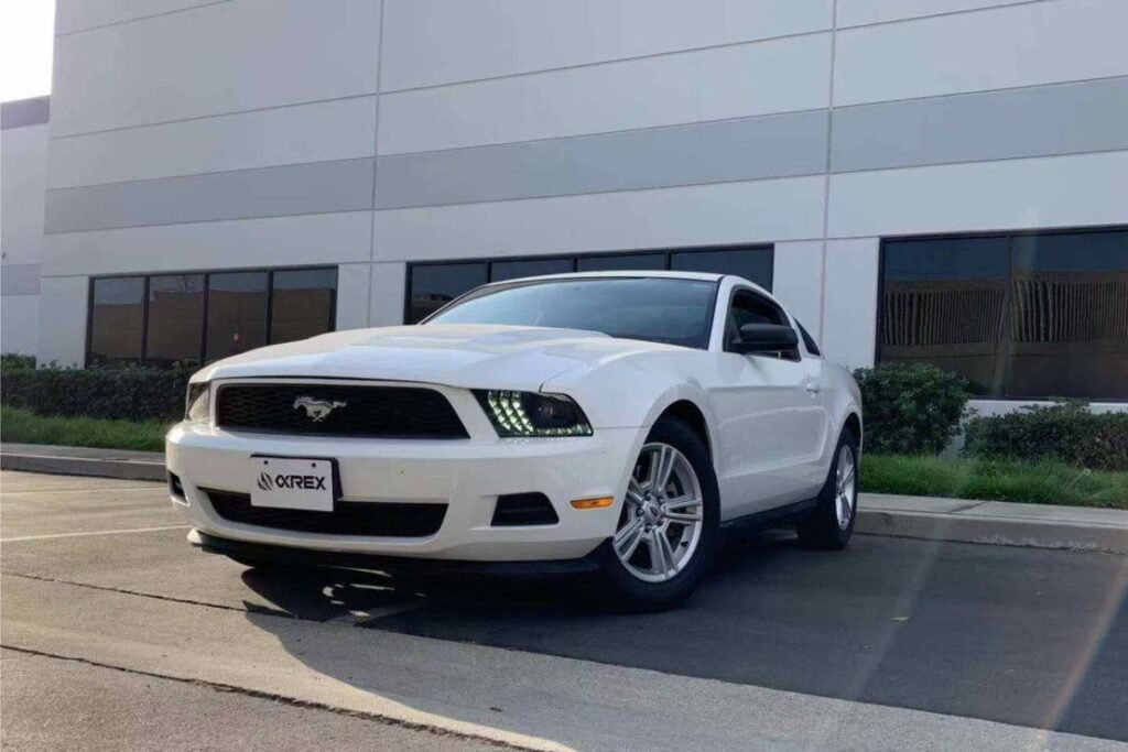 Ford Mustang (10-12): Alpharex Pro Headlights