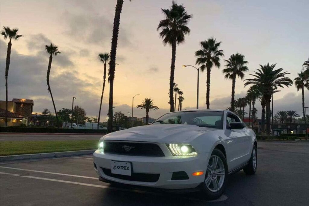Ford Mustang (10-12): Alpharex Luxx Headlights