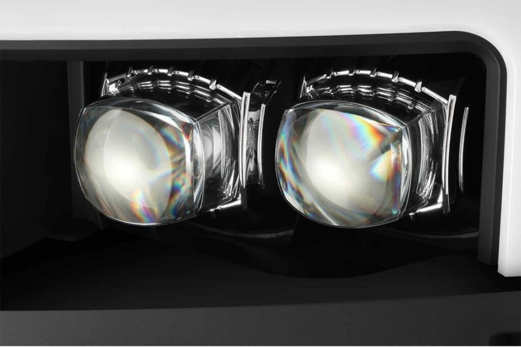 Chevy Silverado HD 15-19 Alpharex Nova Headlights