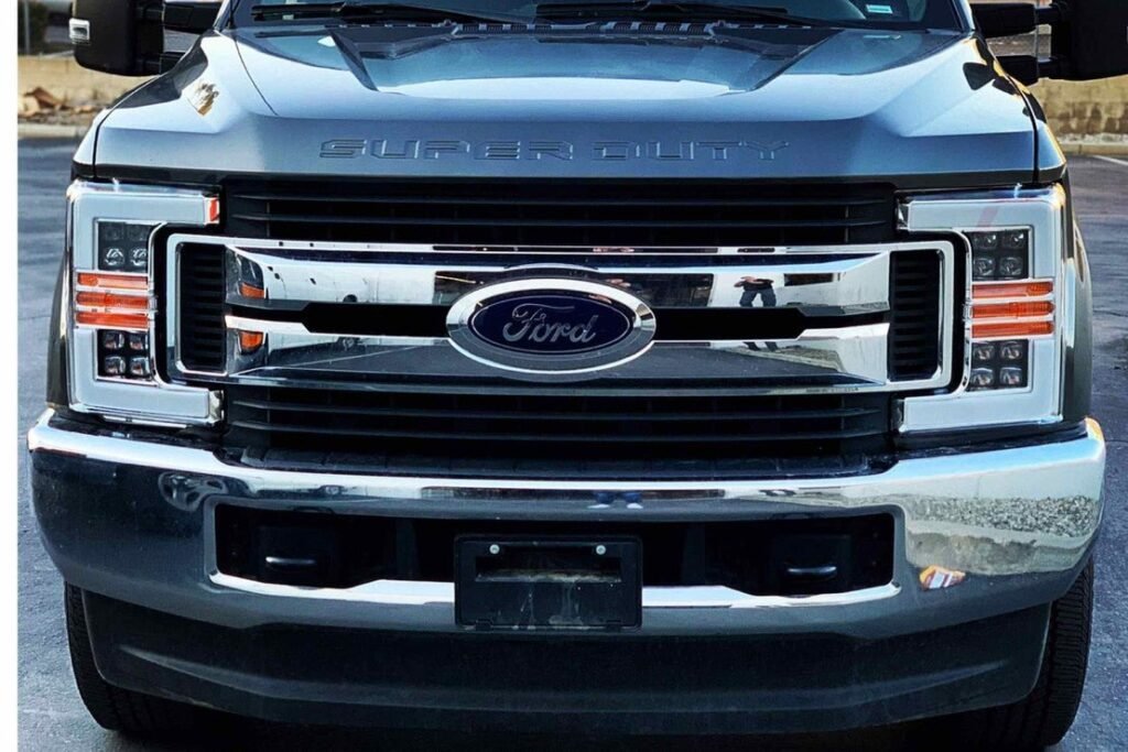 Ford Super Duty (17-19): Alpharex Nova Headlights