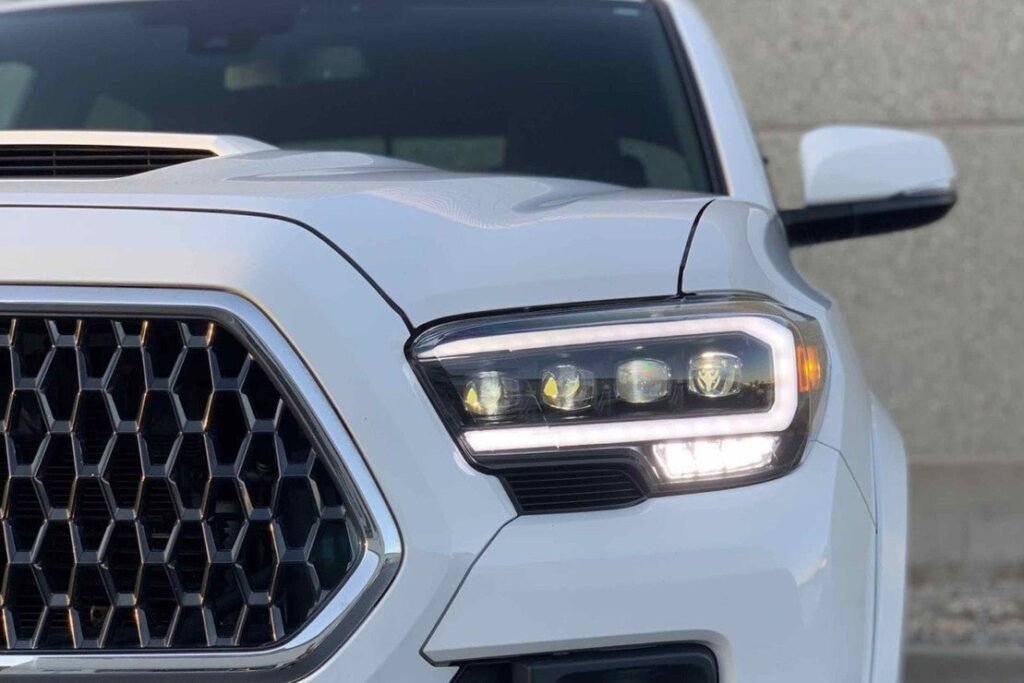 Toyota Tacoma (16-20): Alpharex Nova Headlights