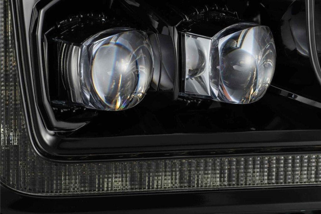 Ford F150 (18-20): Alpharex Nova Headlights