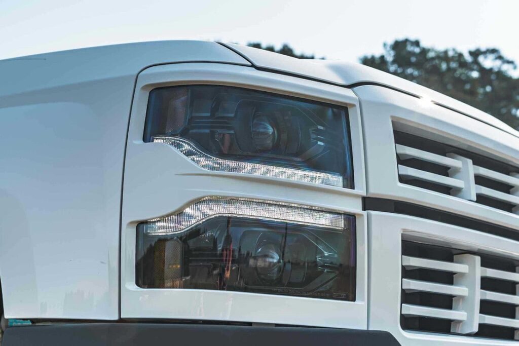 Chevrolet Silverado 1500 (14-15): XB Led Headlights