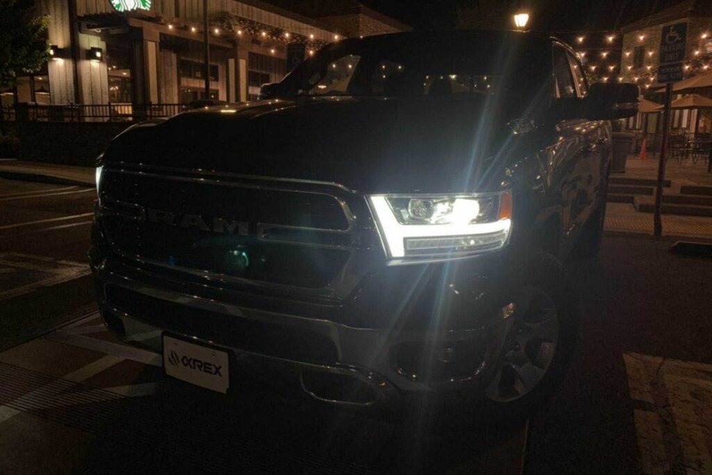 Ram 1500 (19+): Alpharex Luxx Headlights