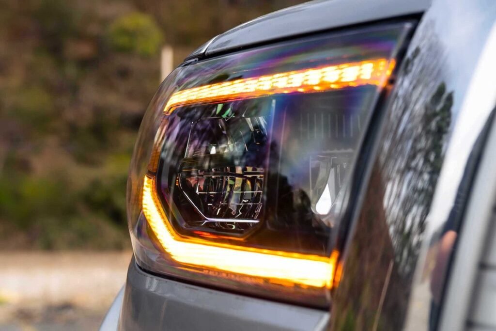Toyota Tundra (07-13): Xb Led Headlights