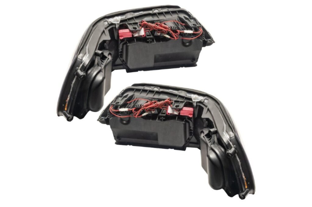 Oracle Led Halo Headlights: 05-11 Lincoln Town Car W/o Oem Hid (Colorshift Rgb / Simple Controller)