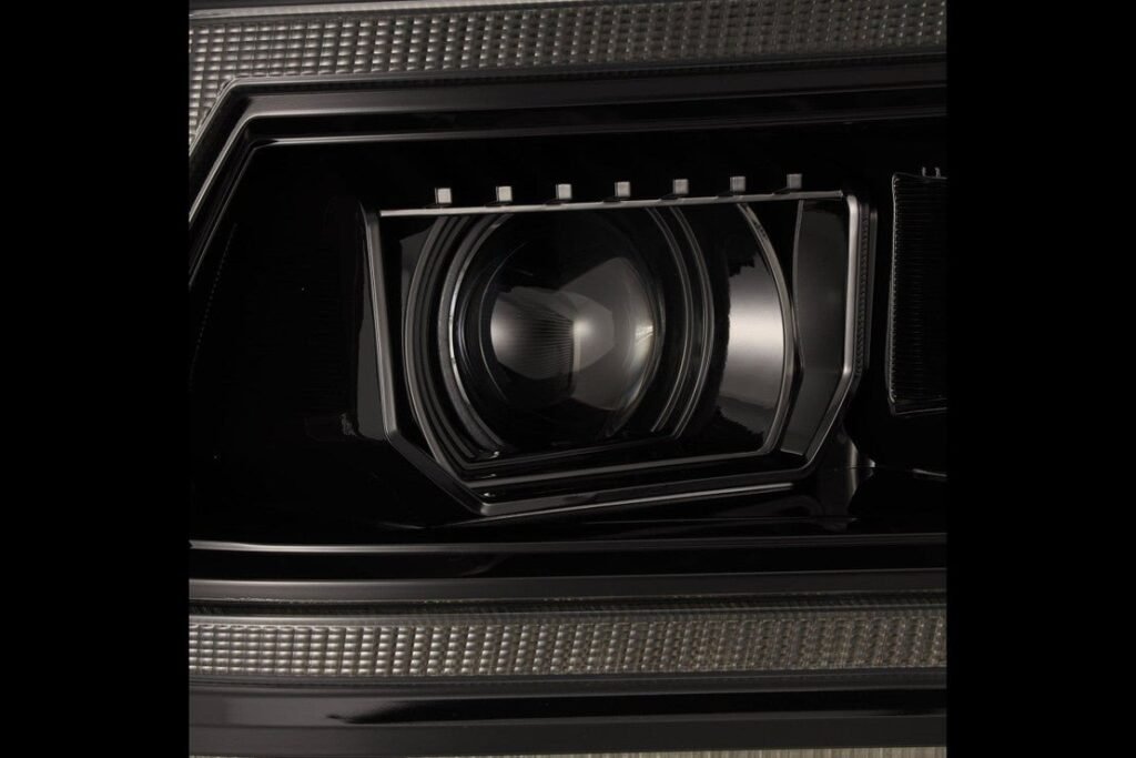 Ram HD (19+): Alpharex Luxx Headlights