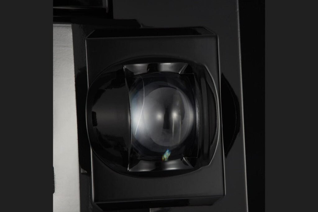 Ford F-150 (21+): Alpharex Pro Headlights