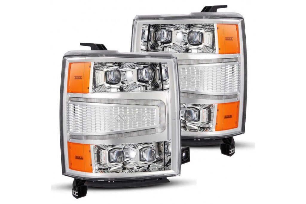 Chevrolet Silverado (14-15): Alpharex Nova Headlights