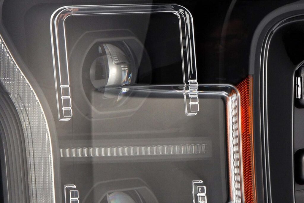 Ford F-150 (18-20): Alpharex Luxx G2 Headlights