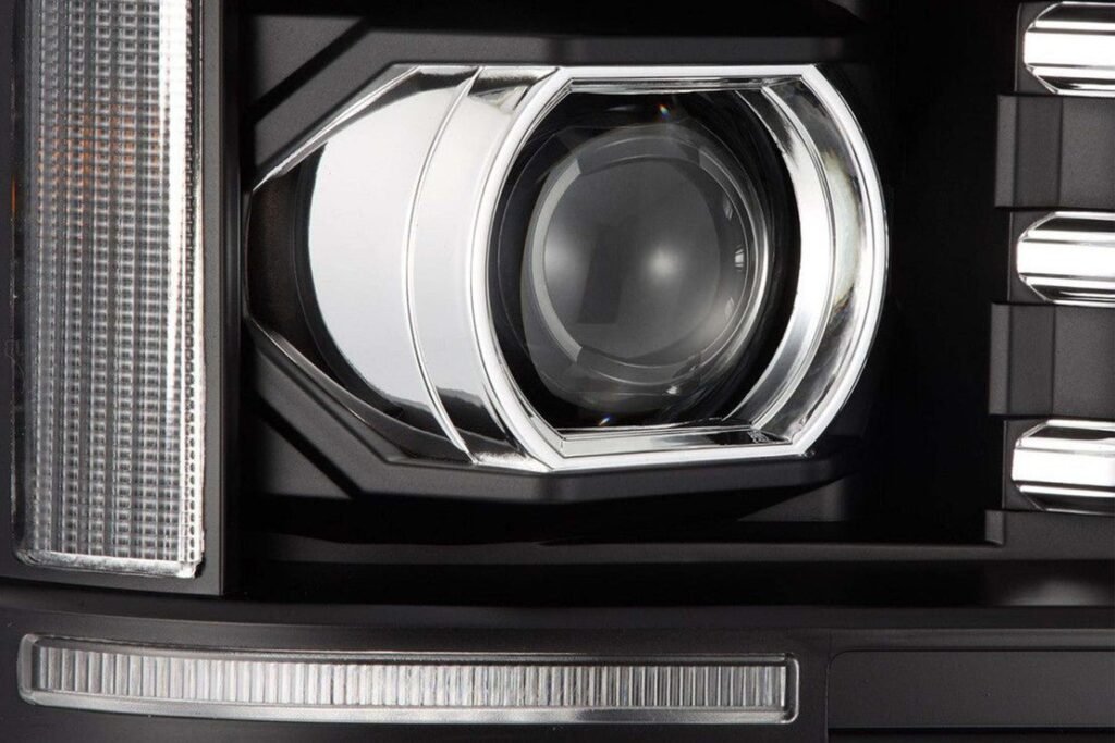 Ford Super Duty (08-10): Alpharex Pro Headlights