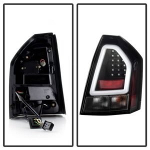 Chrysler 300C 05-07 Version 2 Light Bar LED Tail Lights - Black - Image 2