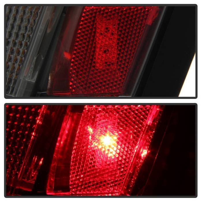 Chrysler 300C 05-07 Version 2 Light Bar LED Tail Lights - Smoke