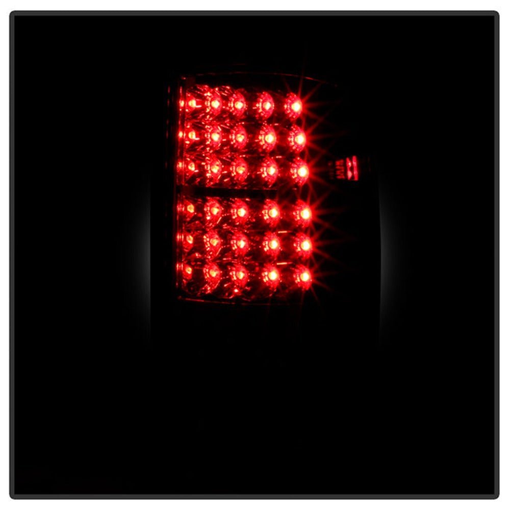Chevy Suburban/Tahoe 1500/2500 00-06 / GMC Yukon/Yukon XL 00-06 / GMC Yukon Denali/Denali XL 01-06 LED Tail Lights - Red Clear