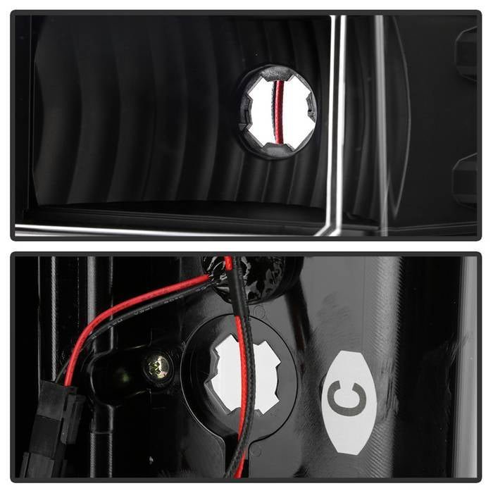 Chevy Silverado 1500 14-18 / Silverado 2500HD/3500HD 15-19 / 15-19 GMC SIERRA 3500HD Tail Lights -All Black