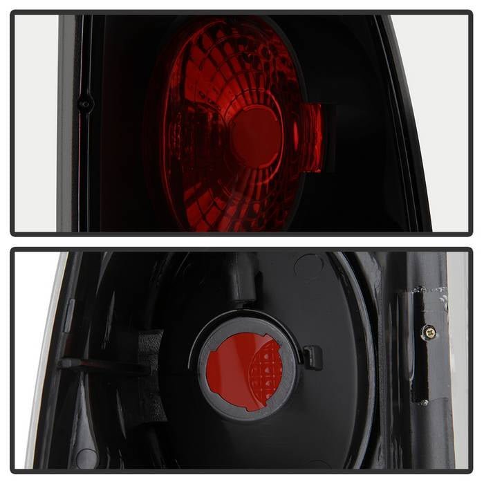Chevy Silverado 1500/2500 99-02 / GMC Sierra 1500/2500/3500 99-07 Sierra Classic Tail Lights - Black Smoke