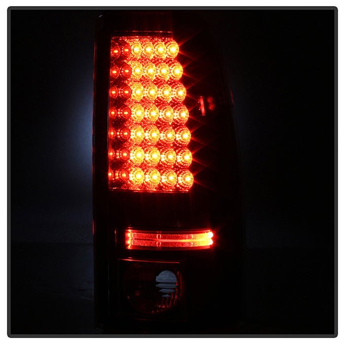 Chevy Silverado 1500/2500 99-02 / GMC Sierra 1500/2500/3500 99-07 Sierra Classic Tail Lights - Black