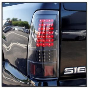 Chevy Silverado 1500/2500 99-02 / GMC Sierra 1500/2500/3500 99-07 Sierra Classic Tail Lights - Smoke - Image 8