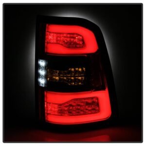Dodge Ram 1500 2019-2020 Halogen Model LED Tail Light - Chrome - Image 7