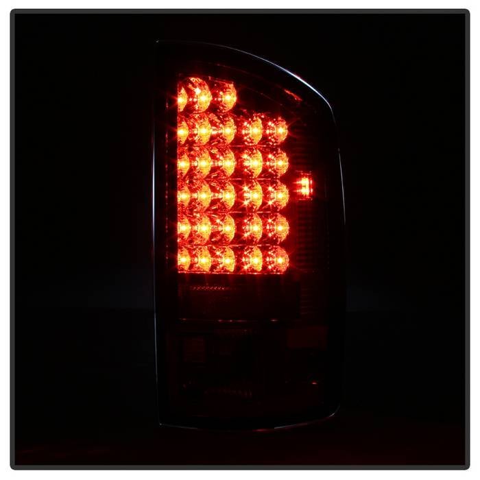 Dodge Ram 02-06 1500 / Ram 2500/3500 03-06 LED Tail Light - Chrome