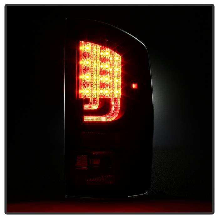 Dodge Ram 02-06 1500 / Ram 2500/3500 03-06 Version 2 LED Tail Light - Black