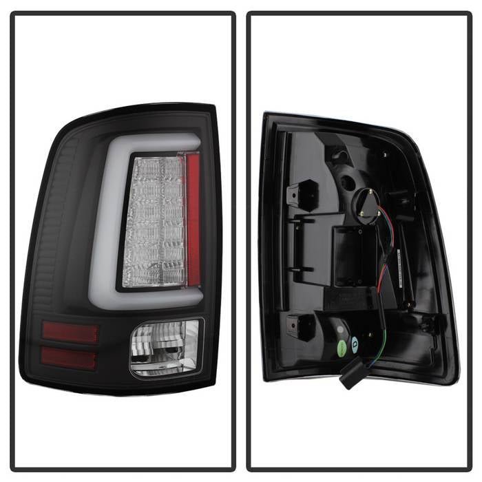 Dodge Ram 1500 13-18 / Ram 2500/3500 13-18 LED Tail Lights - Black