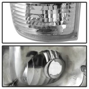 Ford Expedition 97-02 Euro Style Tail Lights - Chrome - Image 4